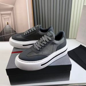 Zapatillas de Skate Retro para Hombre, Color Gris, Suela Gruesa de Lona, Moda Urbana, Amortiguación, Antideslizantes, Duraderas, con Plataforma - Product Image 1