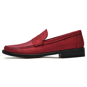 Nuove Scarpe Casual in Pelle Rosso Brillante da Uomo per l'Autunno, Traspiranti, Slip-On, Punta Rotonda, Calde e alla Moda - Product Image 2