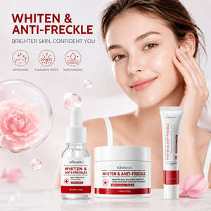 KORMESIC – Coffret de Soins Éclaircissants et Anti-Taches Certifié Bpom OEM à la Niacinamide : Crème, Sérum, Essence Hydratante et Illuminatrice - Product Image 1