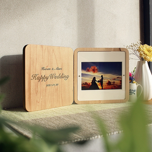 Portafotos de Madera Grabado para Baby Shower, Decoración Elegante para el Hogar, Regalo de Boda, Marco de Fotos de Madera, Marco de Fotos Plegable de Madera - Product Image 1