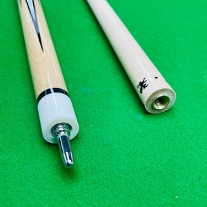 Nhà Máy Biểu Tượng Tùy Chỉnh Predaior Chất Lượng Cao 1/2 Nối Maple Gỗ Jump <span class=keywords><strong>Cue</strong></span> 2 Pcs Billiard Hồ Bơi Snooker <span class=keywords><strong>Cue</strong></span> Thép Không Gỉ - Product Image 3