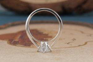 Bague en or massif 14 carats avec diamant de laboratoire pour femme, certifiée IGI, bague de fiançailles en diamant synthétique, bijoux élégants et raffinés pour mariage - Product Image 5