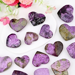 Großhandel Natürlicher Kristall Energieheilender Handgefertigter Atlantisit Herzförmiger Handstein zur Dekoration - Product Image 2