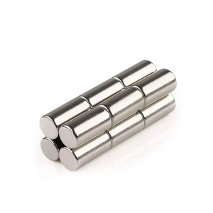 Venta caliente Precio bajo Imán de cilindro de <span class=keywords><strong>neodimio</strong></span> 50x30 N35 N52 Imán recubierto personalizado <span class=keywords><strong>Neodimio</strong></span> <span class=keywords><strong>Comprar</strong></span> de China - Product Image 2