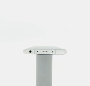 Teléfono Inteligente Mate 40 con Pantalla OLED, Cámara Trasera de Alta Definición, Carga Rápida, Batería de Gran Capacidad, Resistente al Agua IP68, Delgado y Ligero - Product Image 2