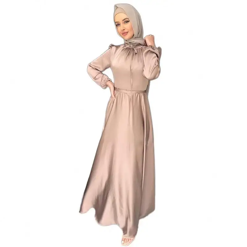 Eid มุสลิม Maxi ชุดซาตินเสื้อผ้าอิสลาม Abaya ดูไบผู้หญิงแขนยาว Maxi ชุดซาติน