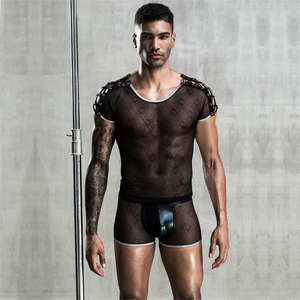 Maglietta a maniche lunghe da uomo sexy in pelle PU trasparente con lacci e inserti in rete - Product Image 2