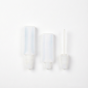Ecannal – Flacon échantillon mini en plastique HDPE de haute qualité, étanche et hermétique, 1,5 ml/1,5 g, avec bouchon spatule et tige d'agitation - Product Image 1