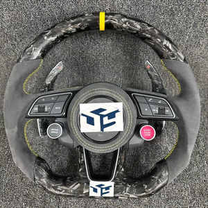 Volant en fibre de carbone forgé sur mesure noir pour Audi A4 A5 S3 45 RS3 RS4 RS5 B9 - Product Image 1