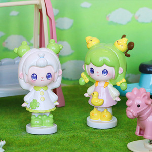 Figuras de Niña Yu Mo, Juguetes Coleccionables de Resina para Niños, Regalo de Cumpleaños - Product Image 2