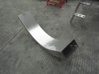 Système de support de câbles ventilé perforé pour câblage industriel et gestion des câbles en usine, en acier inoxydable