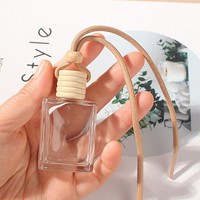 Flacon en verre transparent carré plat vide de 15 ml, diffuseur de parfum pour voiture, flacon d'aromathérapie avec couvercles en bois, corde de suspension