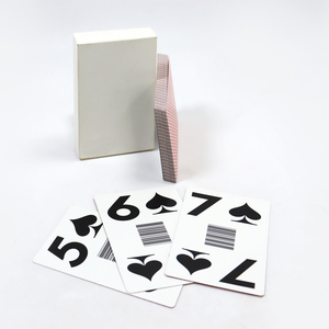 Cartes à jouer personnalisées imprimées en rouge, classiques, 100% imperméables, design imprimé, cartes à jouer en plastique jumbo avec code-barres - Product Image 1
