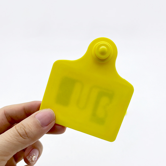 Custom TPU UHF RFID Cow Cattle Ear Tag U8 Security & Protection RFID Ear Tags for Livestock