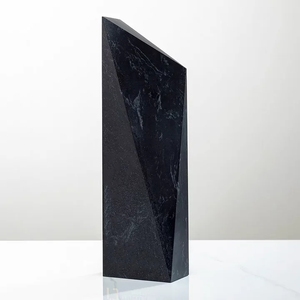 Honor Trofeo de mármol de cristal blanco de cuarzo al por mayor con logotipo de impresión UV elegante con patrón de modelo y tallado para recuerdo - Product Image 1