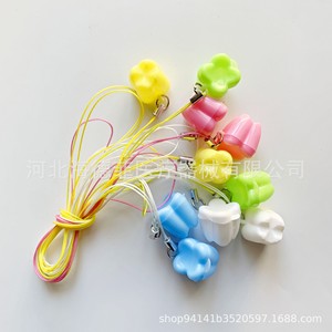 Soporte para dientes para niños, llavero con forma de corazón, caja de almacenamiento de dientes para bebés, organizador tipo gancho para uso doméstico - Product Image 4