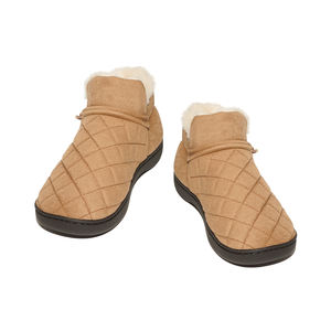 Chaussons d'hiver chauds à carreaux style hôtel pour femmes avec semelle extérieure en TPR, doublure en fourrure douce et moelleuse, confortables pour une utilisation en intérieur dans la chambre à coucher - Product Image 2