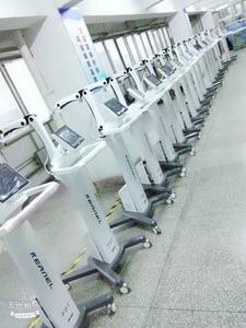 Alat penumbuh rambut medis profesional 650nm, alat terapi <span class=keywords><strong>Laser</strong></span> cahaya inframerah - Product Image 4