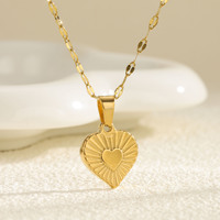 Collar de Moda Unisex de Acero Inoxidable Chapado en Oro de 18K con Colgante de Letra Z en Forma de Corazón y Cadena Ondulada para Clavícula