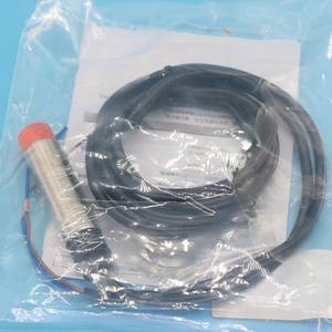 Nuevo Interruptor Original en Existencia PRL18-8AC, Producto de Automatización Industrial, Disponible para Entrega Inmediata - Product Image 2