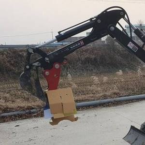 1-4 टन खुदाई के लिए खुदाई अंगूठे मिनी डिगर यांत्रिक अंगूठे - Product Image 6