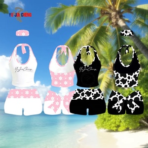 Completo da Club Y2K con Logo Personalizzato, Top Halter con Stampa Mucca e Pantaloncini Pieghevoli con Fascia per Capelli, Set Due Pezzi Estivo con Stampa Leopardata - Product Image 1