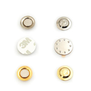 Imán industrial Soporte dedicado para insignias de nombre pequeño y etiquetas de identificación Imanes permanentes de neodimio Cierre de insignia magnética - Product Image 2