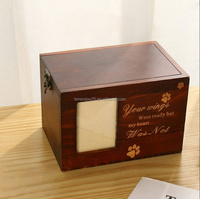 Urne funéraire moderne en MDF personnalisée pour chiens et chats, cercueil artisanal pour animaux de compagnie avec motifs faits à la main, fournitures funéraires commémoratives en gros