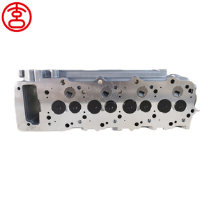 Cabeza de Cilindro 4M40 OE ME202620 ME202621 para Mitsubishi Pajero L200 Triton Delica 2.8TD 1994-2006 2.8L SOHC 8V Motor - Product Image 1