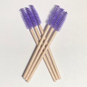 Brosses à mascara jetables et compostables pour extensions de cils, manches en paille de blé, poils en nylon, emballage écologique en PLA, 50 pièces - Product Image 2