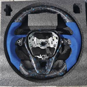 Volant de voiture en fibre de carbone personnalisé YLD pour Toyota Camry Corolla E210 (2019-2022), fond plat - Product Image 6