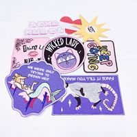 Prix usine conception personnalisée logo Patch 3D Merrow bordure fer sur coudre sur des patchs de broderie dessin animé patchs de broderie pour tissu