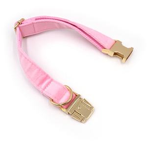 2024 novo produto de inverno atacado cão coleiras bonito rosa item gravura nome pet coleiras veludo popular refrigeração coleira do cão - Product Image 4