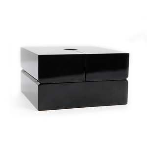 Caja de Madera de Lujo para Colección de Relojes, Diseño Abatible de Doble Tapa, Marca DS, Rectangular, Negra, con Acabado Brillante Tipo Piano - Product Image 5