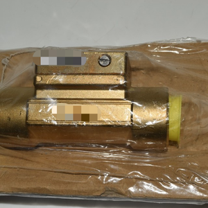 Ll Type S030 Capteur Raccord Pvdf Roue 00423987 Nouveau (snf47) Original Prêt Stock Automatisation Industrielle Pac Dédié Plc Pr - Product Image 1