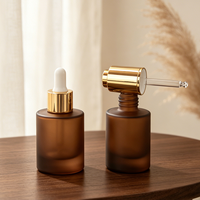 Flacon compte-gouttes de luxe en verre ambré dépoli 30 ml (1 oz) avec fond épais, pour sérum cosmétique, avec col doré et logo personnalisé