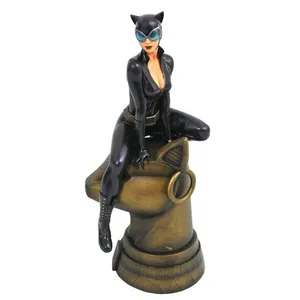 Artigianato fatto a mano all'ingrosso personalizzato resina anime action figurine personaggio figure catwoman