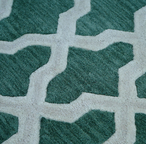 Tapis en laine tufté à la main Chikoon, laine de Nouvelle-Zélande de qualité supérieure, bleu sarcelle et blanc, design artistique moderne, ultra doux et durable - Product Image 6