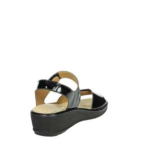 รองเท้าแตะส้นเตี้ย Cinzia Soft Donna สีดำ พร้อมสายรัดข้อเท้า ปรับระดับความสูงได้ - Product Image 2