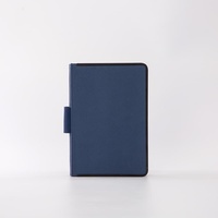 Carnet de notes A5 en cuir PU bleu marine et gris clair avec sangle élastique latérale et fermeture magnétique pour usage professionnel