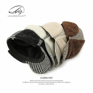 Gorro de invierno de 5 paneles estructurado de lujo, gorra de béisbol con solapa gruesa <span class=keywords><strong>y</strong></span> cálida, gorra de béisbol deportiva estilo camionero, logotipo personalizado, punto impreso - Product Image 5