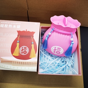 Bolsa de Agua Caliente de Silicona con Forma de Bolsa Fu China Creativa, Personalizable, de Grado Alimenticio, Apta para <span class=keywords><strong>Microondas</strong></span>, Calentador de Manos Portátil - Product Image 3