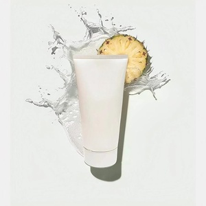 <span class=keywords><strong>Crema</strong></span> Riparatrice <span class=keywords><strong>Idratante</strong></span> Hailey Bieber Rhdes Skin Care, <span class=keywords><strong>Detergente</strong></span> Viso <span class=keywords><strong>e</strong></span> <span class=keywords><strong>Tonico</strong></span> al <span class=keywords><strong>Latte</strong></span> di Alta Qualità - Product Image 5