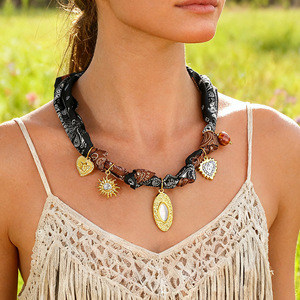 Collar de Bufanda DIY con Colgante de Corazón, Chapado en Oro de 18K, Estilo Bohemio, Joyería Casual de Moda - Product Image 1