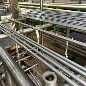 प्रत्यक्ष निर्माता उच्च परिशुद्धता ठंडा खींचा निर्बाध स्टील पाइप 20 #45 आकार कस्टम कटिंग प्रसंस्करण हाइड्रोलिक स्टील ट्यूब - Product Image 4