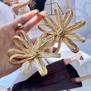 Pendientes de Flores con Baño de Oro, Aleación de Zinc, Joyería Bohemia para Mujer, para Fiesta o Playa - Product Image 5
