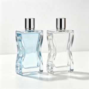 ขวดน้ำหอมดีไซน์หรูทรงเหลี่ยม 100 มล. จากคลังสินค้าขายส่งในสหรัฐอเมริกา แบบ EDP EDT ติดทนนาน 12 ชั่วโมง ฝาเกลียวแบบสเปรย์ รุ่นแก้วสแตนเลส - Product Image 5
