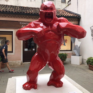 Custom Outdoor Decoration <strong>Life</strong> <strong>Size</strong> Fiberglass Geometry Statue Large <strong>Size</strong> Geometric Gorilla <strong>King</strong> <strong>Kong</strong> Sculpture for Garden - Product Image 3
