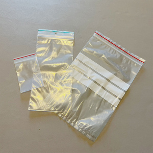 Solución práctica de embalaje con cierre, bolsa con cierre hermético diseñada para una fácil operación de sellado y almacenamiento seguro de múltiples tipos de artículos. - Product Image 5
