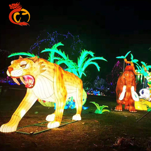 Año Nuevo Chino tradicional Animal tela de seda linternas para mostrar - Product Image 2